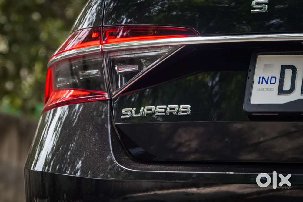 Skoda Superb 2.0 L&k Tsi At, 2023, Petrol