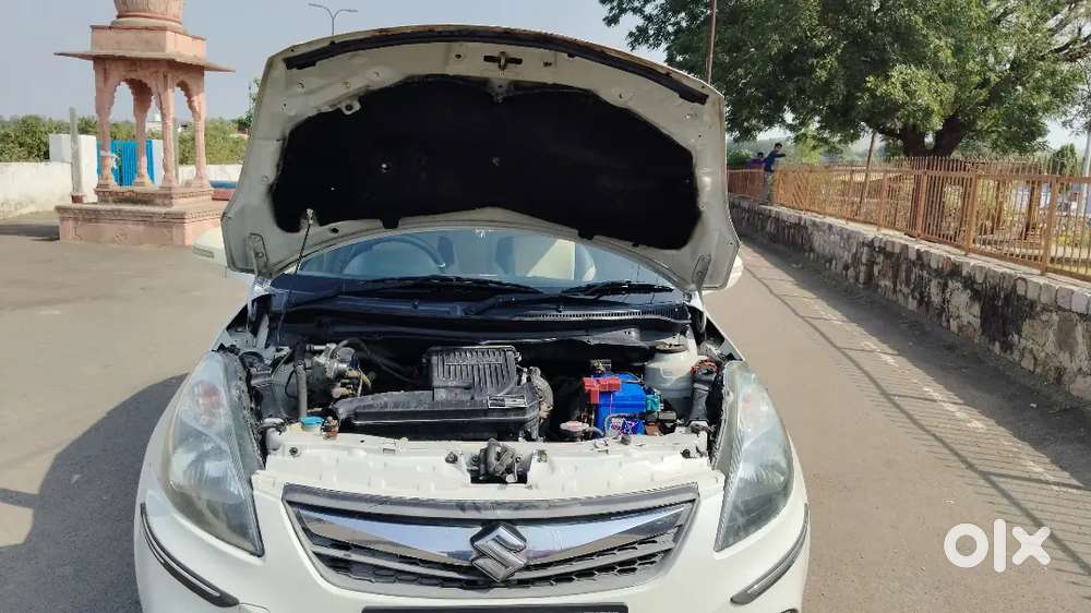 Maruti Suzuki Swift Dzire 2015 Petrol 85000 Km Driven