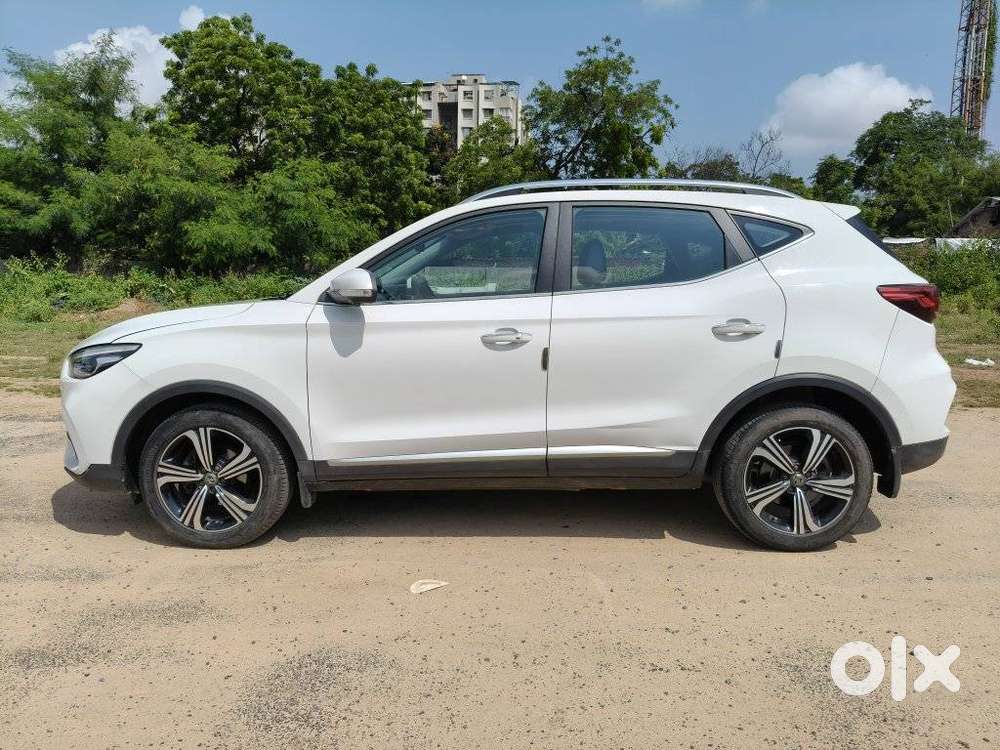 Mg Astor 1.5 Savvy Cvt S Red, 2021, Petrol