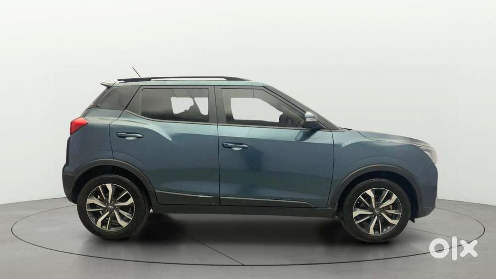Mahindra Xuv300 W8 Option, 2021, Petrol
