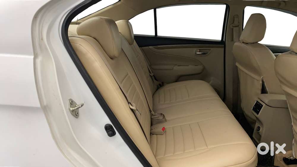 Maruti Suzuki Ciaz 1.5 Alpha Shvs Petrol, 2021, Petrol