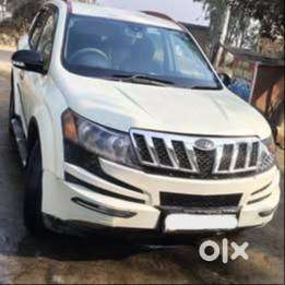 Mahindra Xuv500 W8 2016