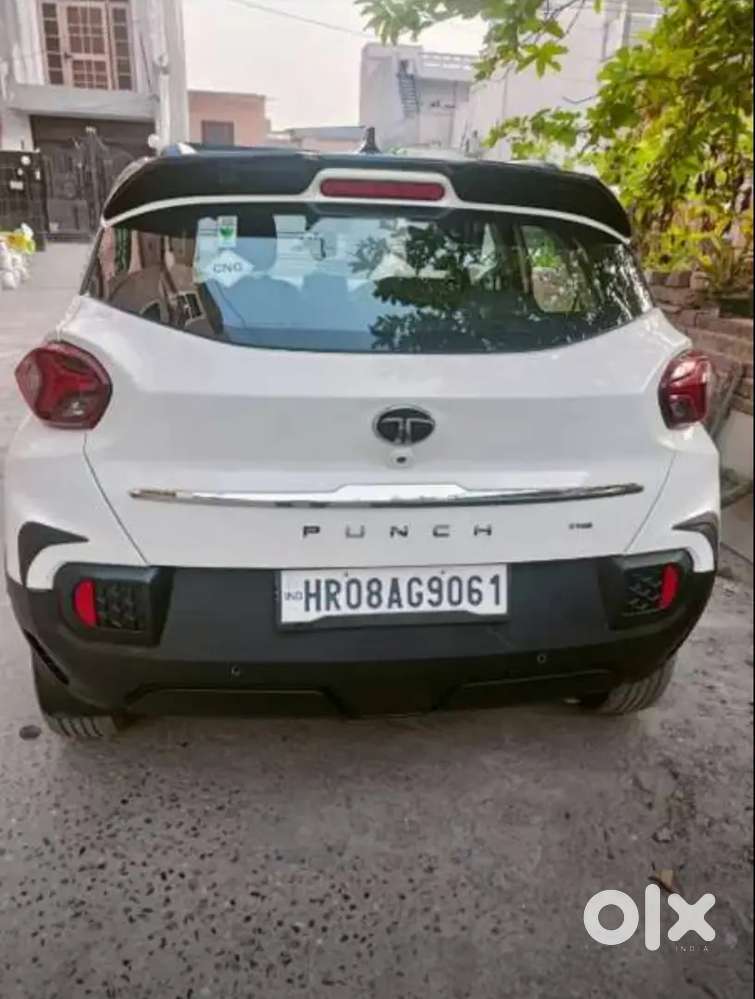 Tata Punch 2024 Cng & Hybrids 23000 Km Driven