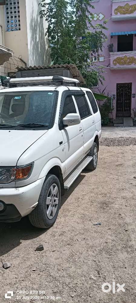 Chevrolet Tavera B1 2013