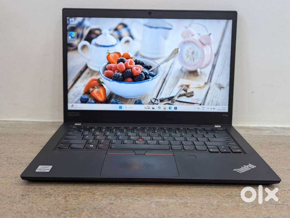 WORKSTATION LAPTOP  Lenovo Thinkpad P14s  i7 10th  16GB RAM  256GB