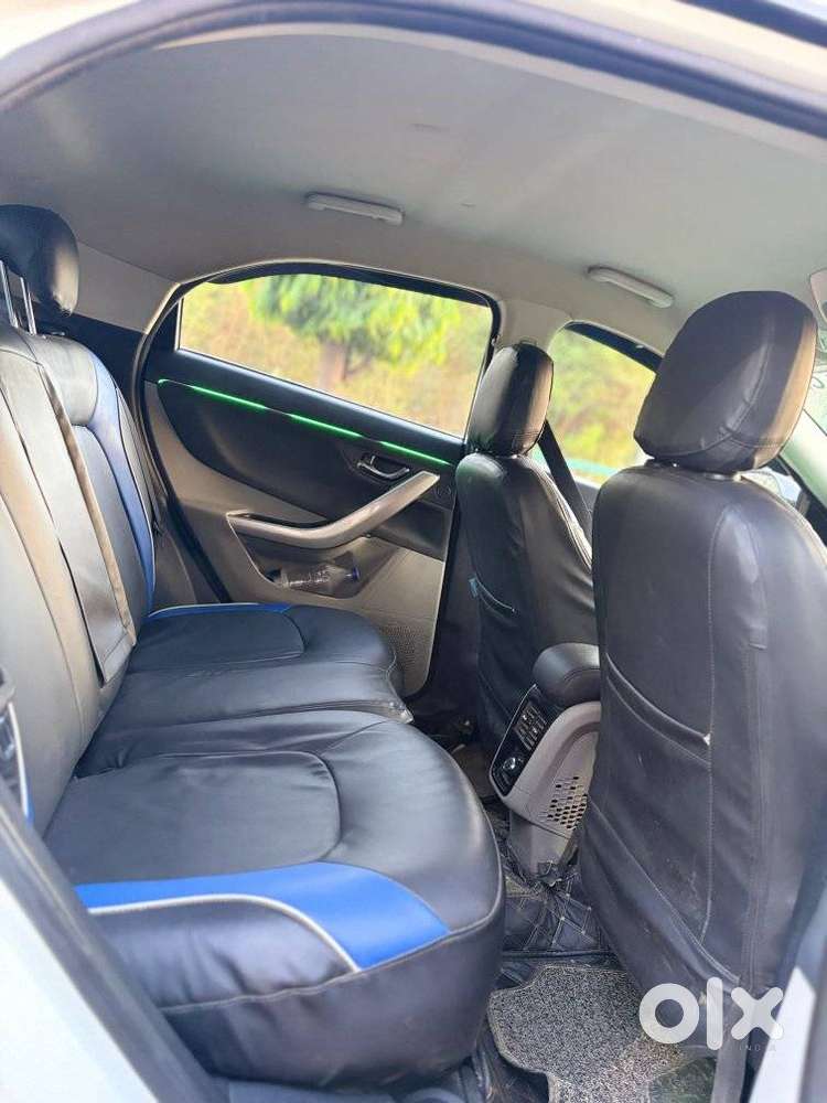 Tata Nexon 1.5 Revotorq Xz Plus Dual Tone, 2019, Petrol
