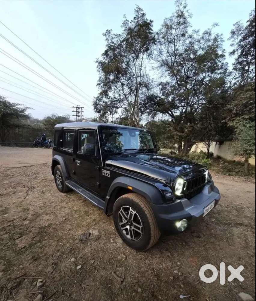 Mahindra Thar Roxx 2025