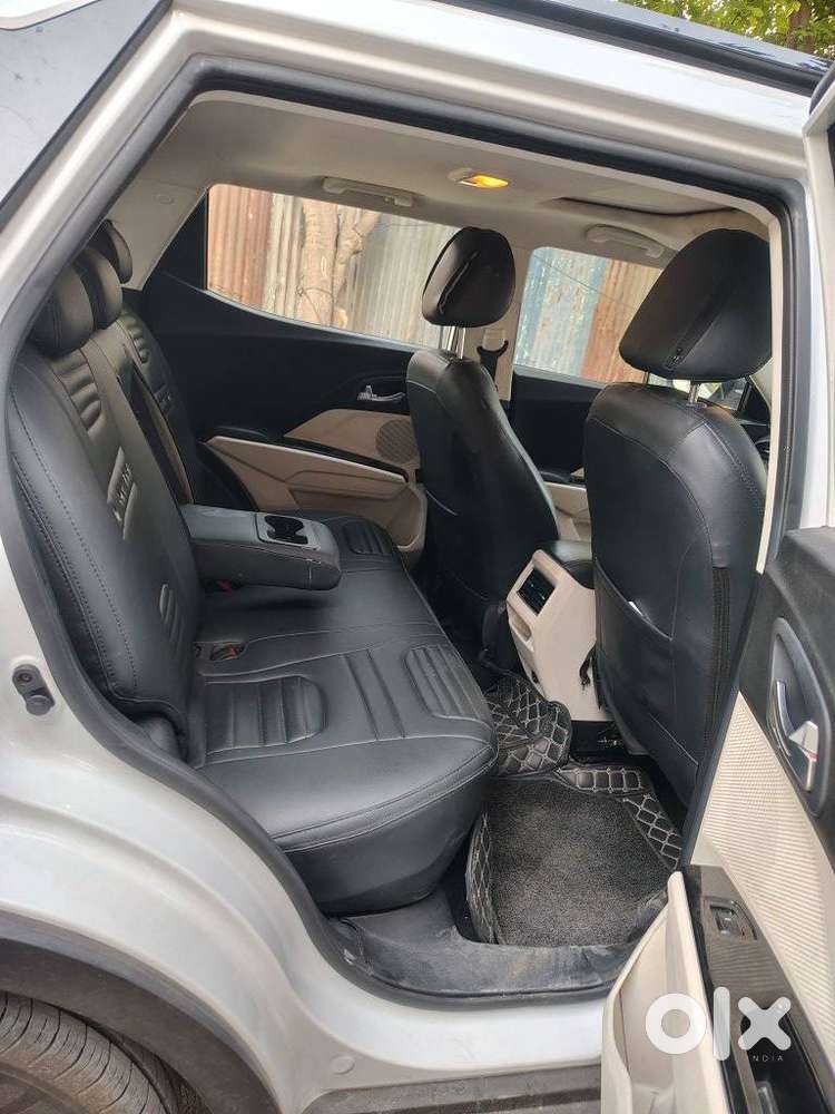 Mahindra Xuv 3xo Ax5 Ds Mt, 2024, Diesel