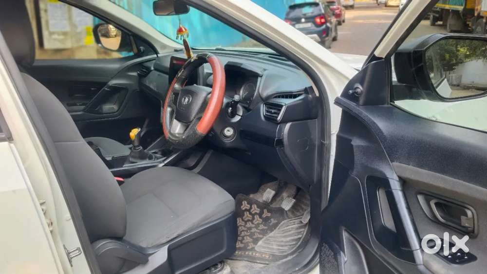 Tata Harrier Xe, 2019, Diesel
