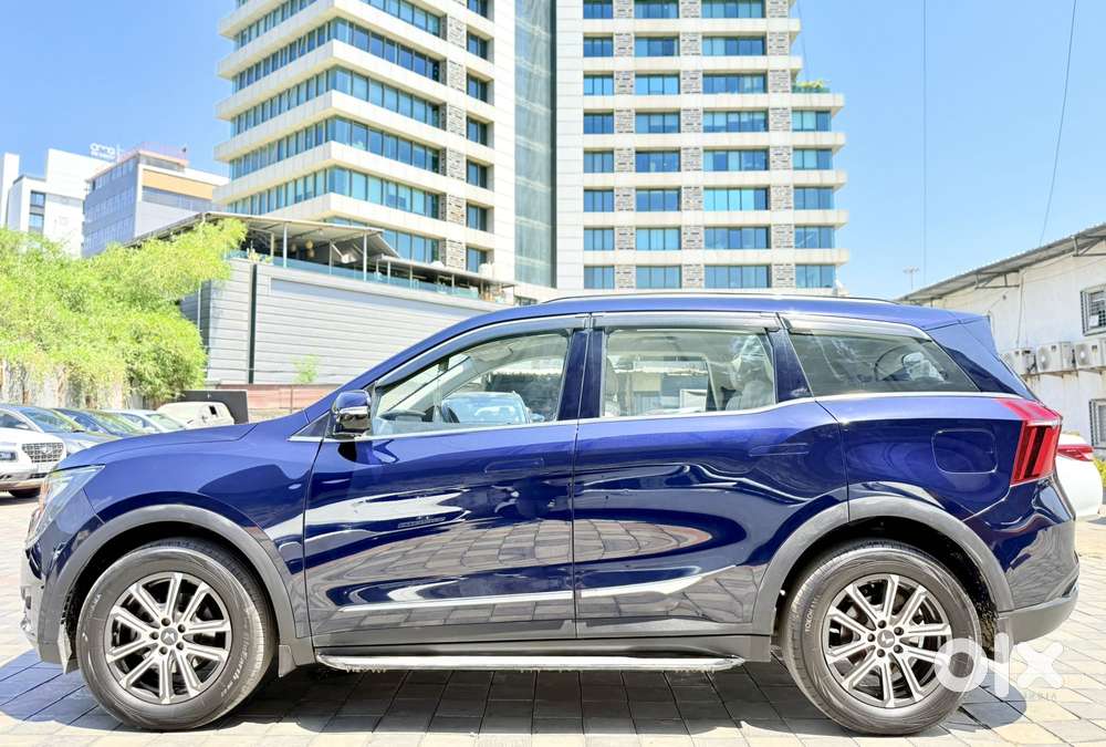 Mahindra Xuv700 2.2 Ax 7 Diesel At Str, 2022, Diesel