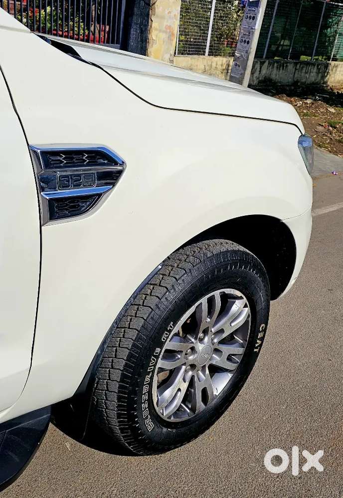 Ford Endeavour Diesel 3.2 All New Tyres With Ceramic Coating
