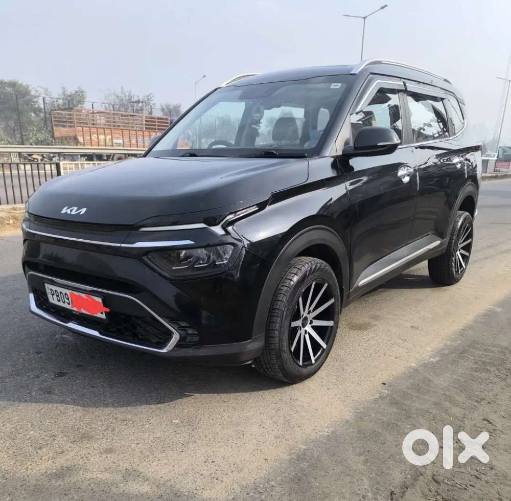 Kia Carens Top Model  Diesel Automatic