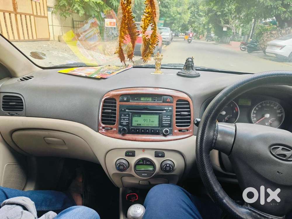 Hyundai Verna Crdi 2009