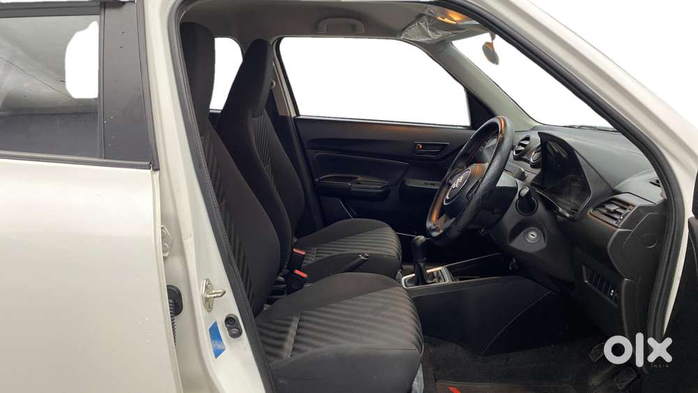 Maruti Suzuki Swift Vvt Lxi, 2023, Petrol