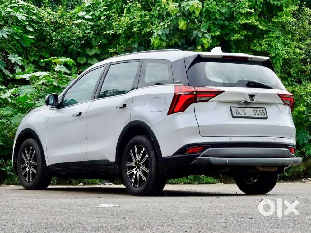 Mahindra Xuv700 2.0 Ax 7 Petrol At Luxury Pack Str, 2023, Petrol