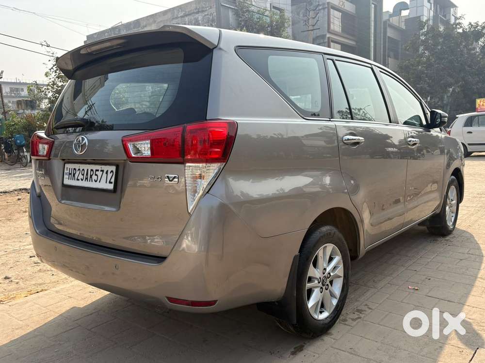 Toyota Innova Crysta 2.4 V 7 Str, 2018, Diesel