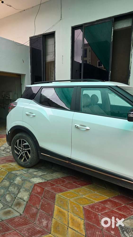 Mahindra Xuv400 Ev 2025