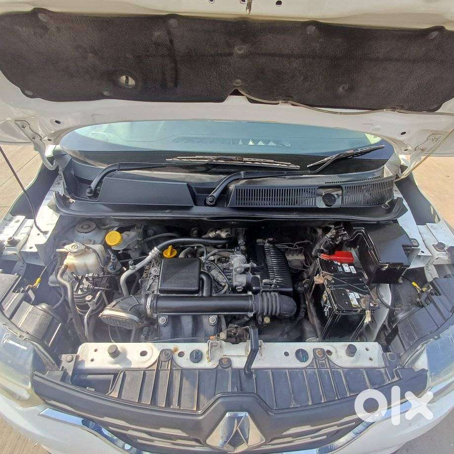 Renault Triber Rxz, 2019, Petrol