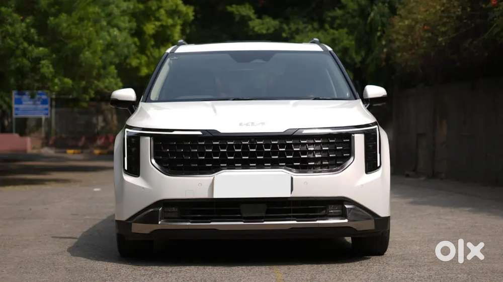 Kia Carnival Limousine 2025