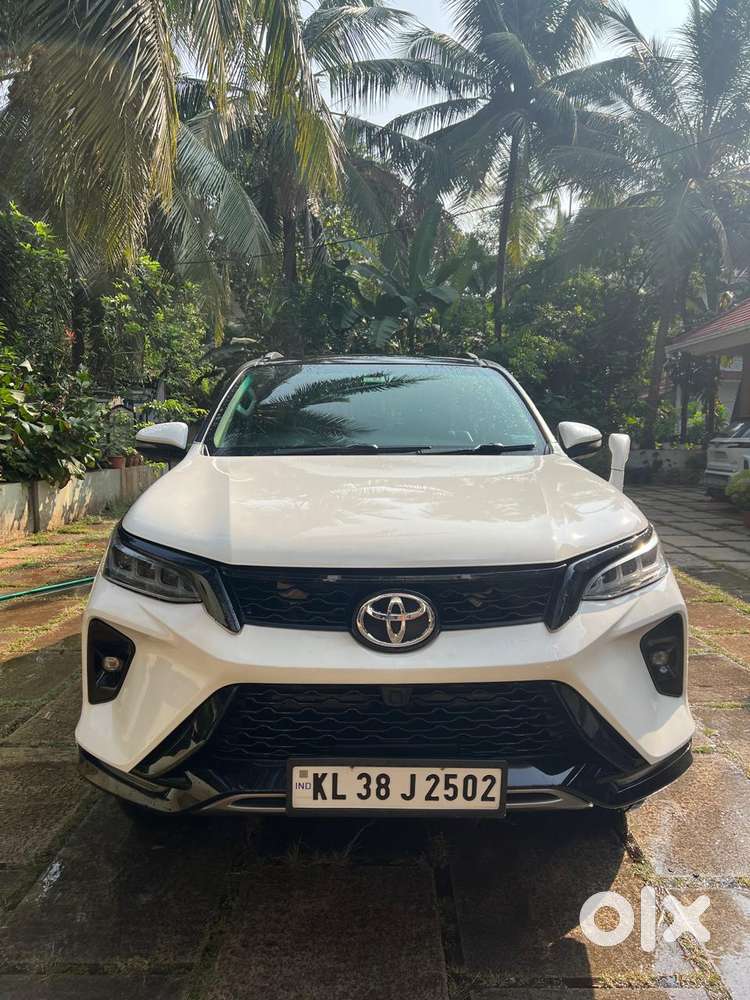 Toyota Fortuner 4x2 At 2.8 Diesel, 2020, Diesel