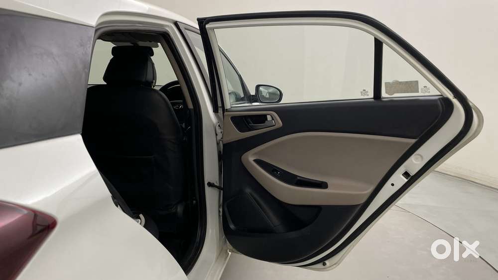 Hyundai Elite I20 Asta 1.4 Crdi, 2015, Petrol