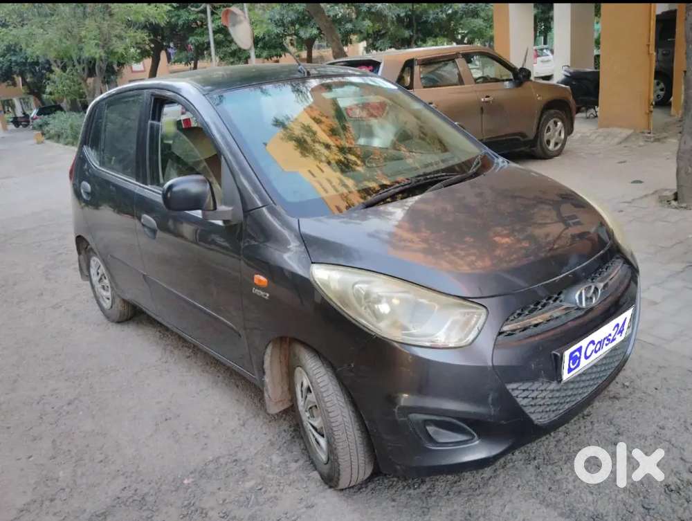 Hyundai I10 2011 Petrol Well Maintained Delhi Registered