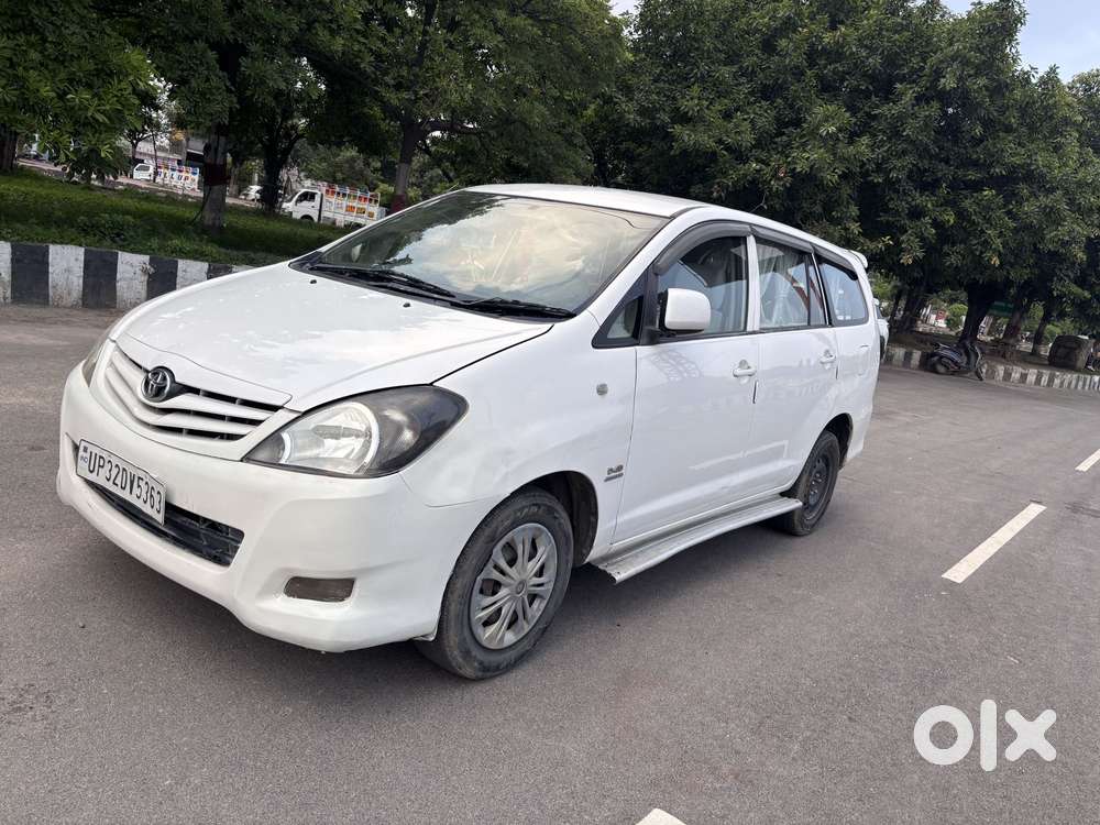 Toyota Innova 2.5 G (diesel) 7 Seater, 2011, Diesel