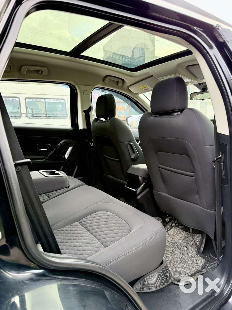 Tata Safari 2.0 Kryotec Xt Plus Dark Edition, 2022, Diesel