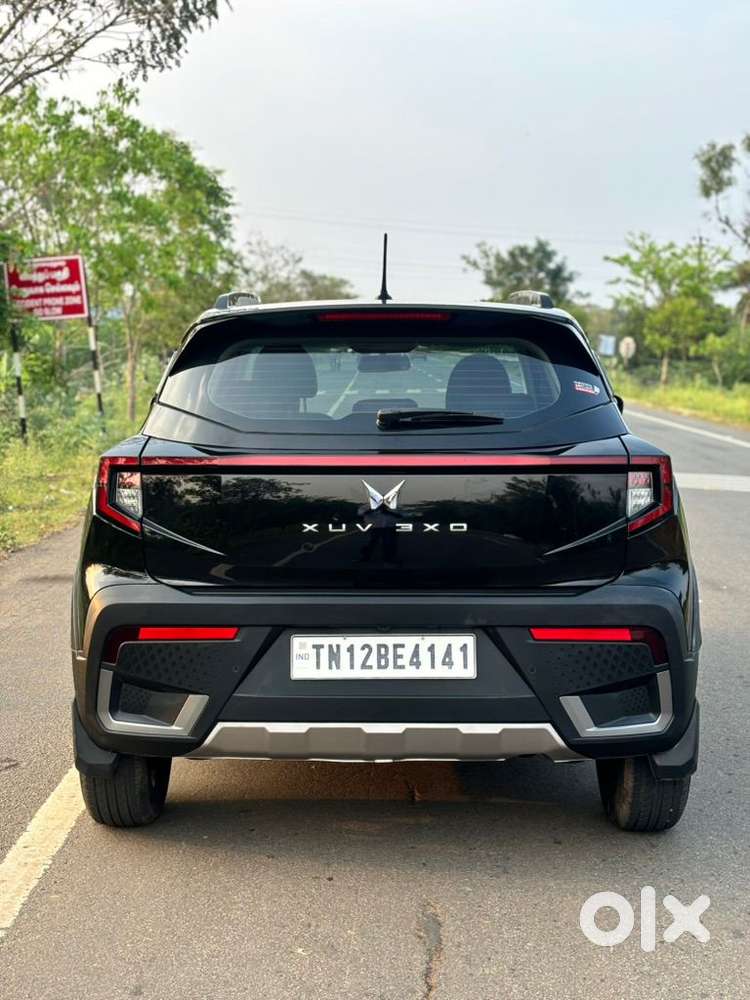 Mahindra Xuv 3xo Ax5 Pm At, 2024, Petrol