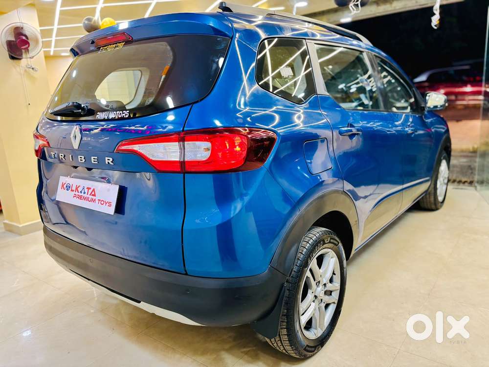 Renault Triber Rxz, 2022, Petrol