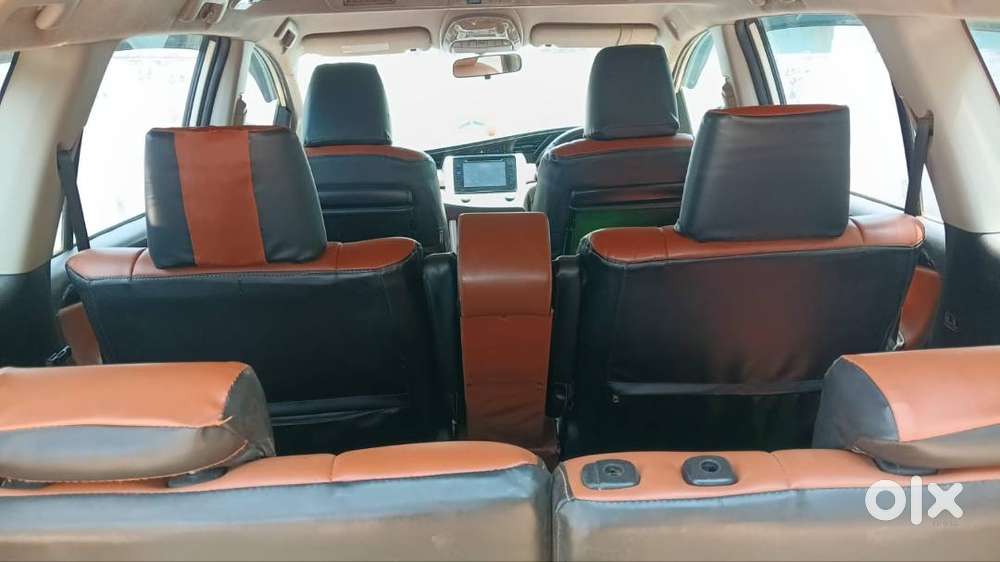 Toyota Innova Crysta