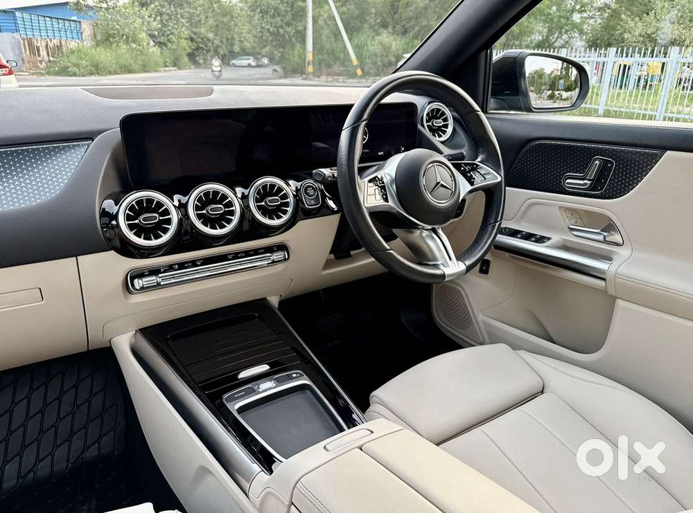 Mercedes-benz Gla 200, 2024, Petrol