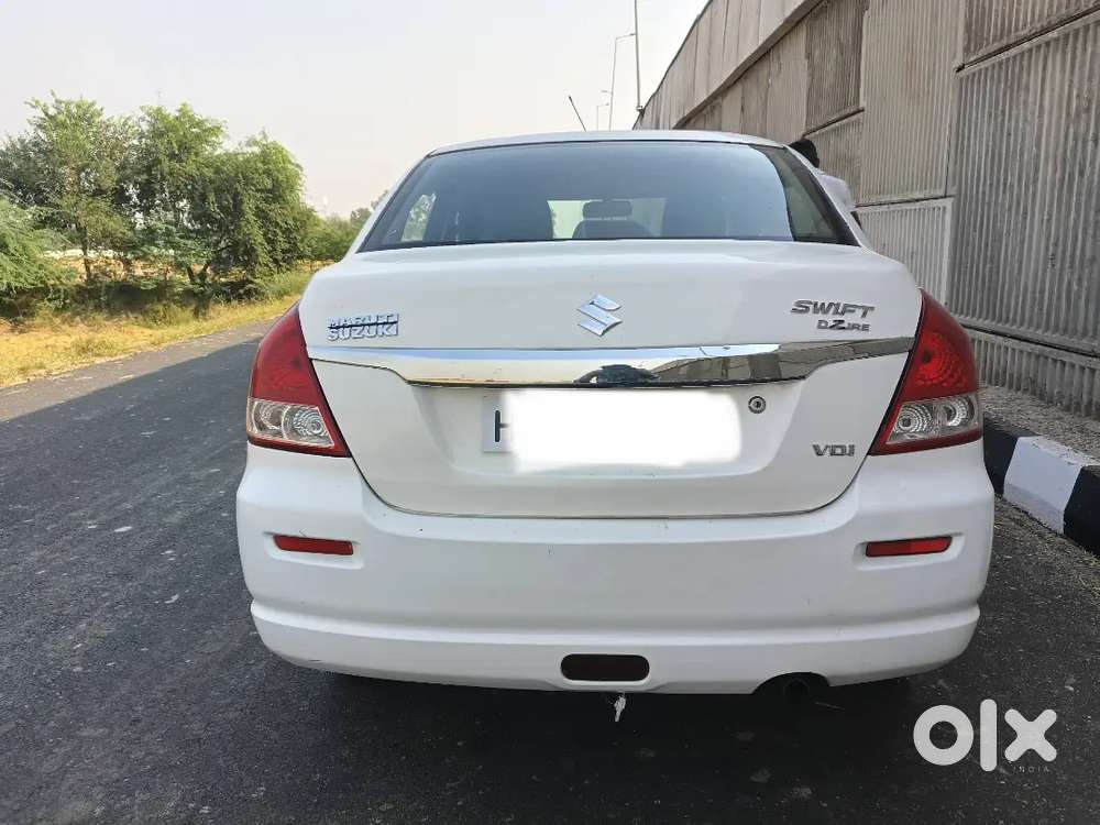 Maruti Suzuki Swift Dzire Tour 2016 Diesel 130000 Km Driven