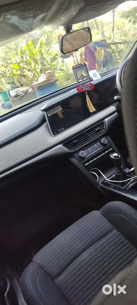 Mahindra Xuv700 2024 Diesel 20000 Km Driven