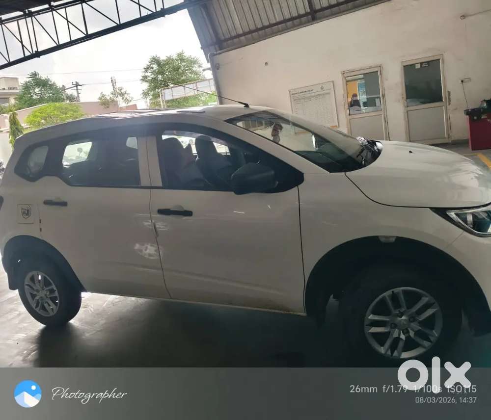 Renault Triber Rxz 2025