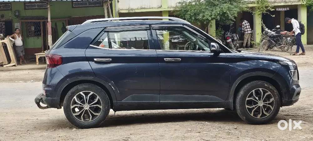 Hyundai Venue 2022 Petrol 97158 Km Driven