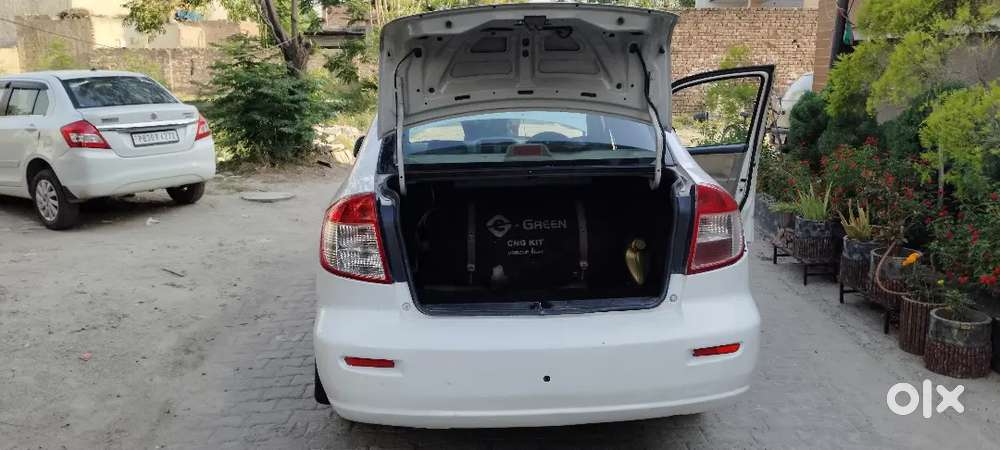 Maruti Suzuki Sx4 2009 Vxi  Cng + Petrol &130000 Km Driven