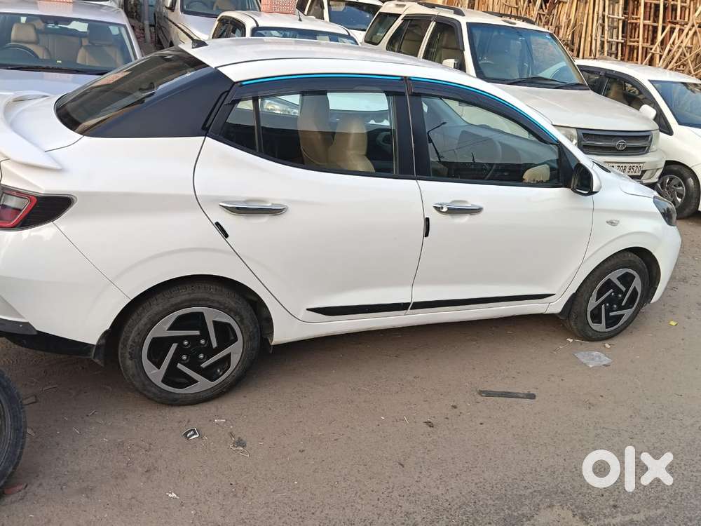 Hyundai Aura Sx Plus Manual, 2023, Cng & Hybrids