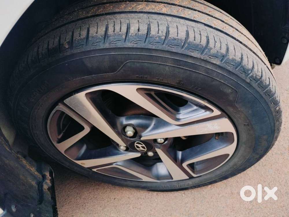 Hyundai Aura Sx 1.2 (o) Petrol, 2022, Petrol