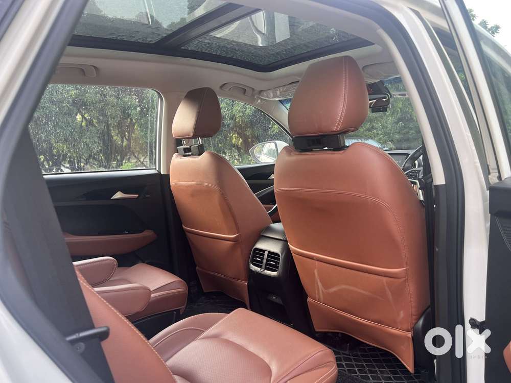 Mg Hector Plus Smart 1.5 Turbo Petrol 7 Str, 2022, Petrol