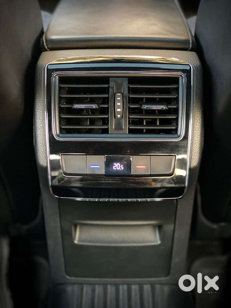 Skoda Superb Sportline 1.8, 2019, Petrol