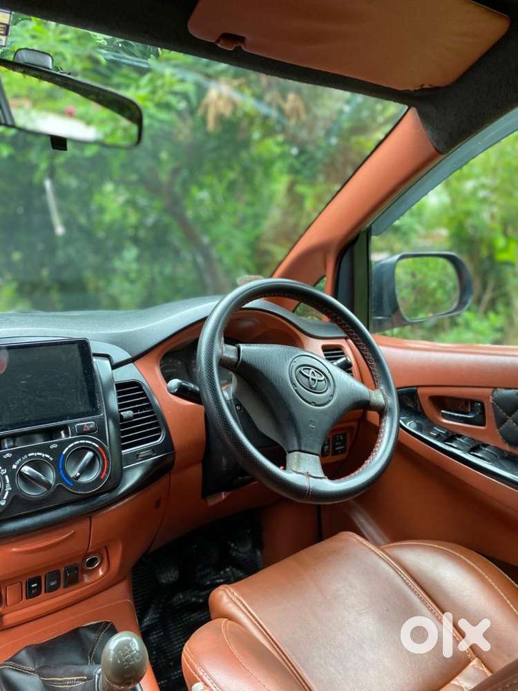 Toyota Innova 2009 Diesel Well Maintained