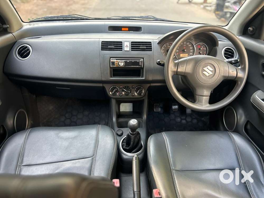 Maruti Suzuki Swift Vxi + Manual, 2011, Petrol