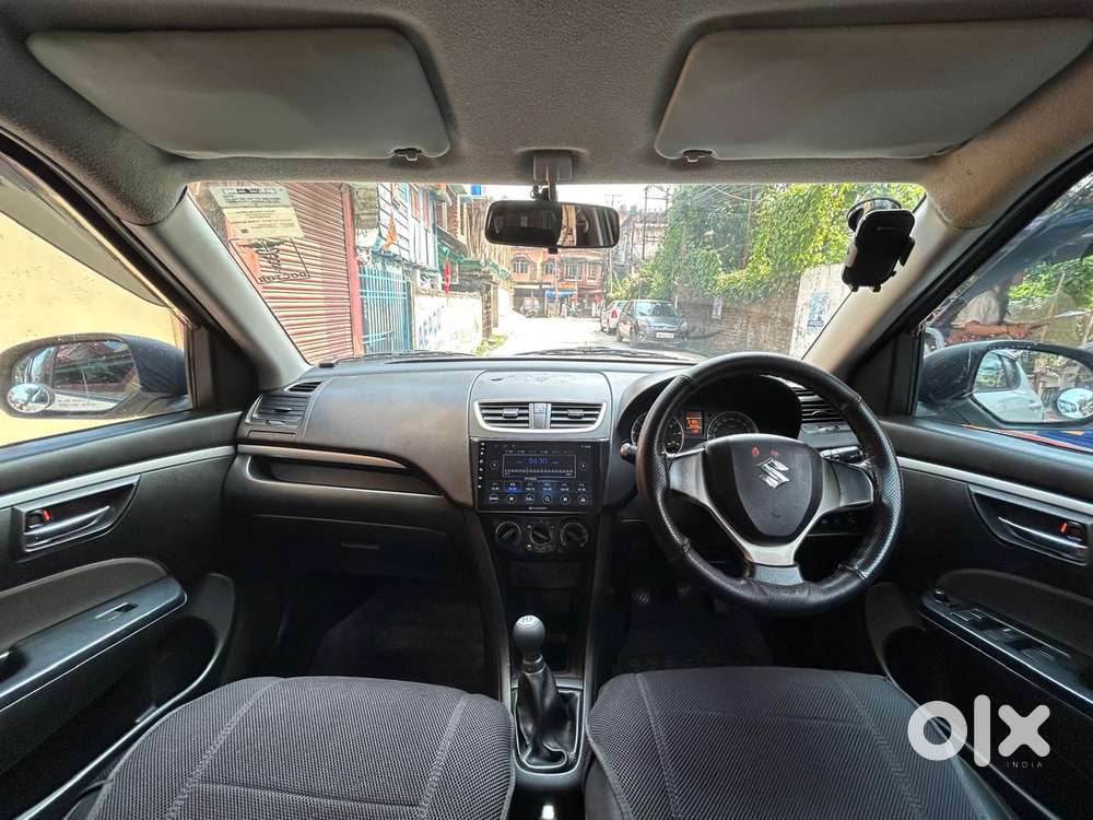 Maruti Suzuki Swift Vxi + Manual, 2016, Petrol