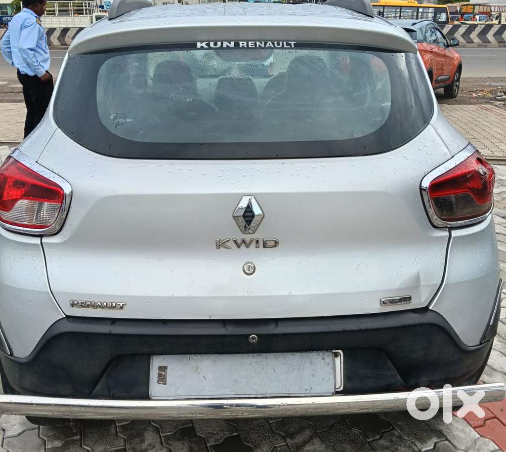 Renault Kwid 1.0 Rxt (o) Easy-r, 2017, Petrol