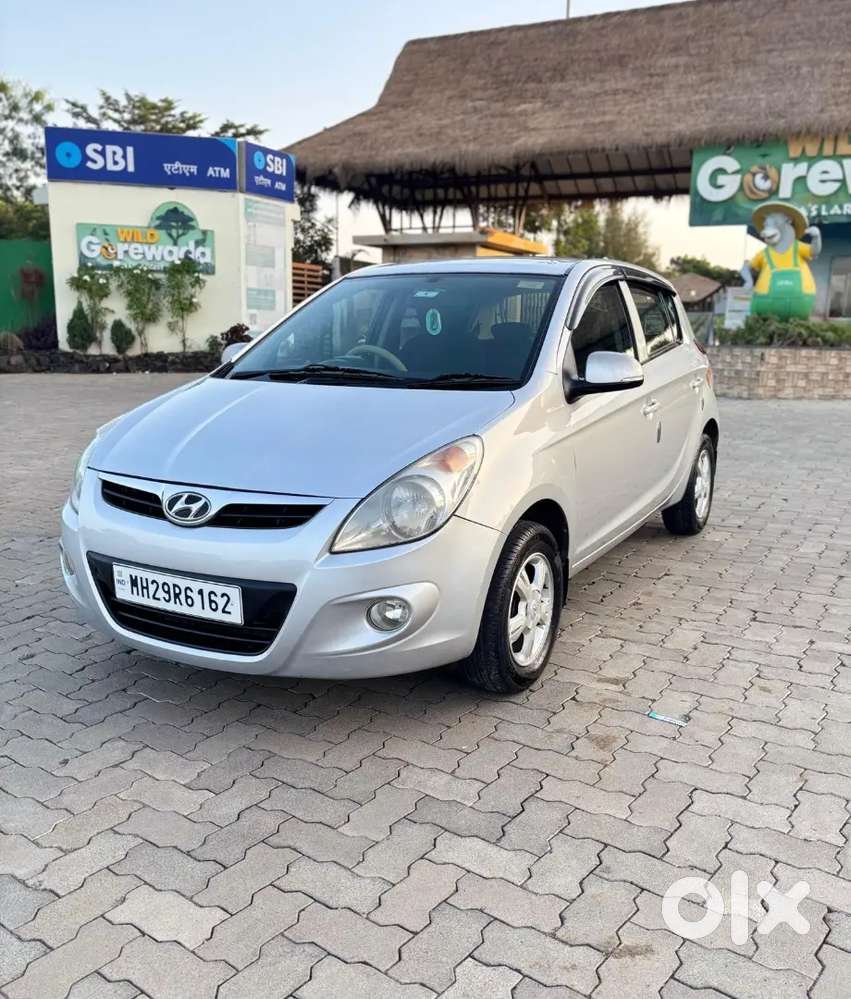2015 Hyundai Elite I20 Asta Abs (petrol + Lpg)