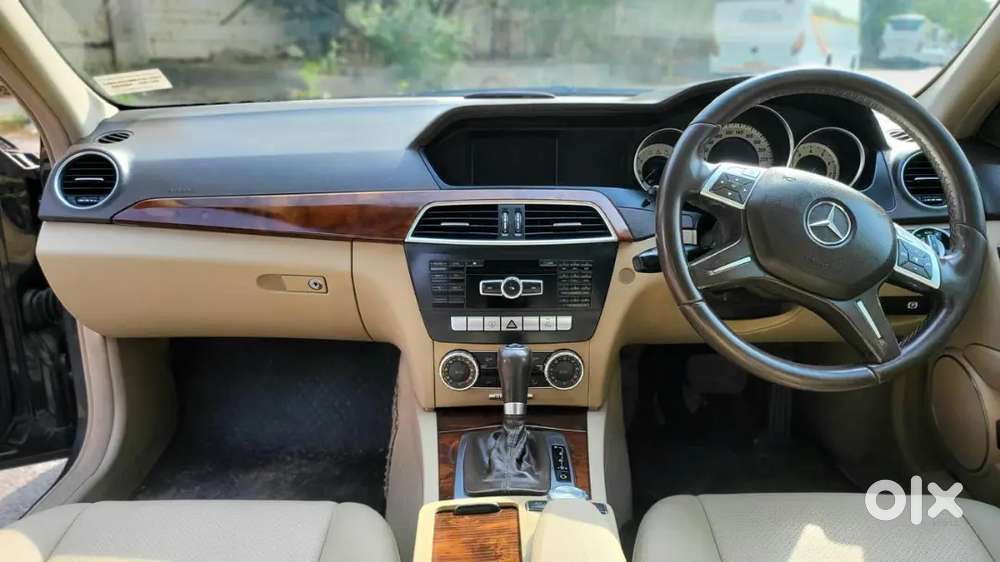 Mercedes-benz C-class 2013 Diesel 84000 Km Driven
