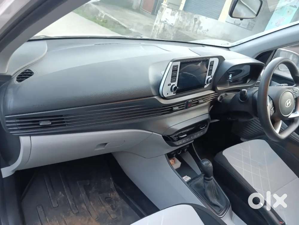 Hyundai I20 Sportz Petrol Manual 2025