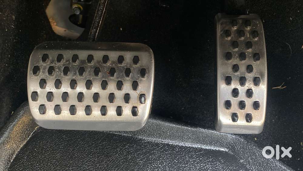 Mahindra Xuv 3xo Ax5l 1.2 Petrol At, 2024, Petrol