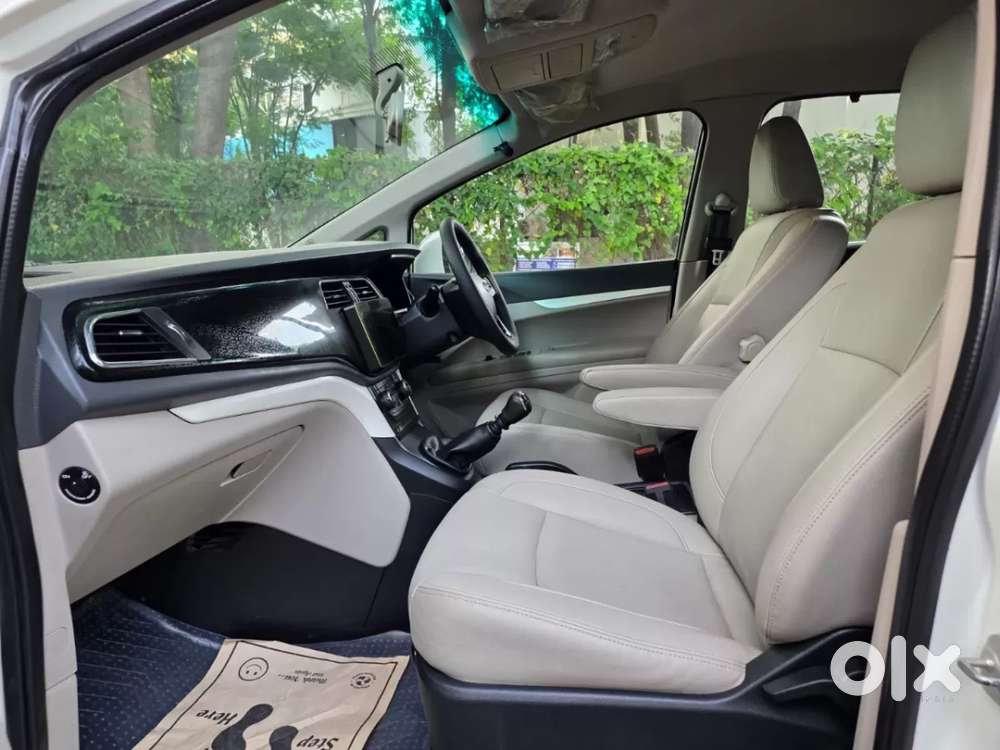 Mahindra Marazzo M8 8str, 2019, Diesel
